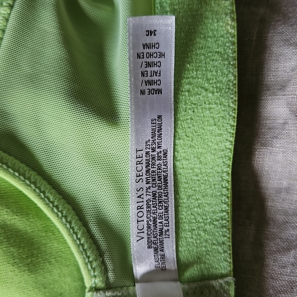 Victoria Secret Sport bra size 34C - Picture 9 of 11